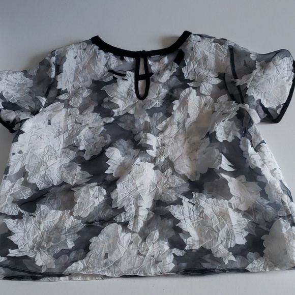 SugarLips Sheer Floral Top - Picture 5 of 7